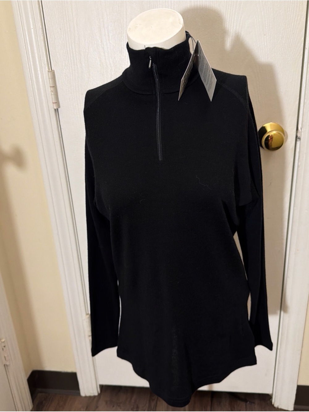 66 Degrees North Iceland Merino Wool 1/4 Zip Sz XL Black Base Layer  Outdoor NWT